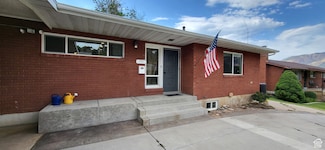 784 E Lavina Dr, South Ogden, UT 84403