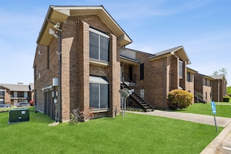 4540 Chaha Rd Unit 202, Garland, TX 75043