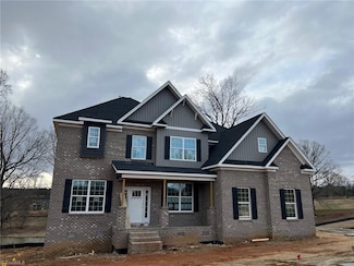 8107 Back Nine Dr Unit 65, Stokesdale, NC 27357