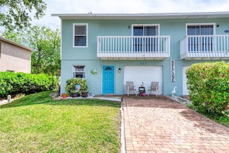 721 Laurel Bay Cir, New Smyrna Beach, FL 32169