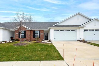 5581 W Creekside Ln, Bettendorf, IA 52722