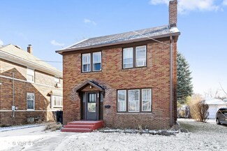 461 Grand Ave, Aurora, IL 60506
