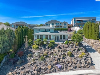 403 Adair Dr, Richland, WA 99352