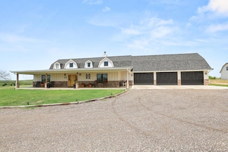 1800 Park Cir S, Amarillo, TX 79108