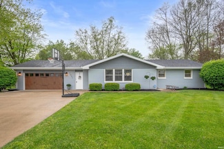 2001 S Andrews Rd, Yorktown, IN 47396