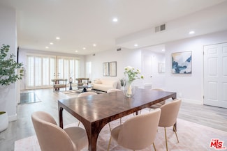 4595 Wilshire Blvd Unit 106, Los Angeles, CA 90010