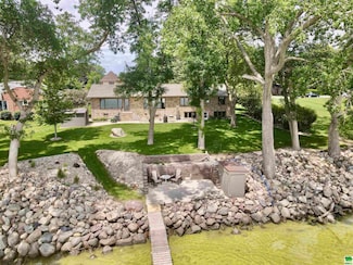 1612 Shoreway Rd, Storm Lake, IA 50588