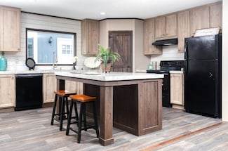 1600 American Dr, Cleburne, TX 76033