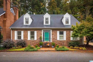 76 Cross Creek Dr E, Mountain Brook, AL 35213