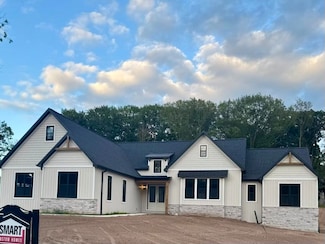 4202 Blackberry Ridge Dr, Hobart, WI 54155