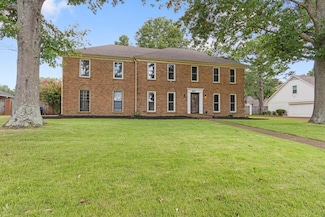 8843 Dogwood Rd, Germantown, TN 38139