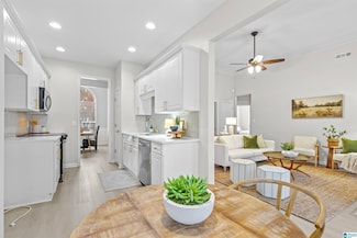 370 Old Cahaba Trail, Helena, AL 35080