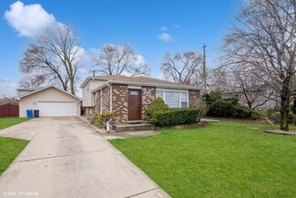 8110 W 85th St, Justice, IL 60458