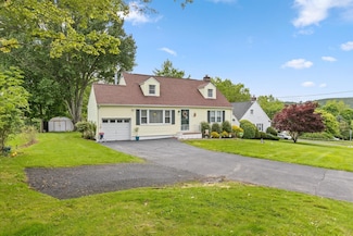 3559 Old Yorktown Rd, Yorktown Heights, NY 10598