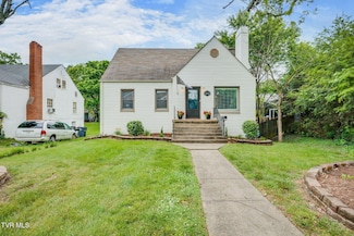 1462 Valley St, Kingsport, TN 37660