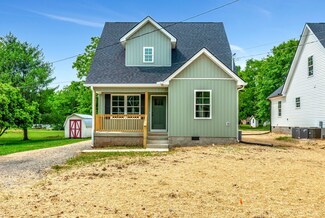 313 Highland St, Chapel Hill, TN 37034