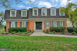 9423 Brian Jac Ln, Great Falls, VA 22066