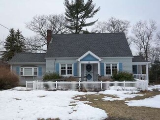 40 High St, Assonet, MA 02702