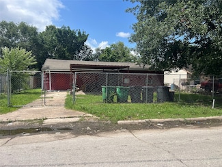 5719 Southwind St, Houston, TX 77033
