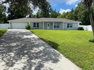 3902 W Featheredge Ct, Lecanto, FL 34461