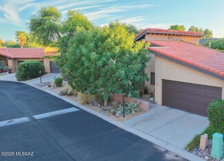 4951 E North Regency Cir, Tucson, AZ 85711