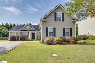 305 Plamondon Dr, Simpsonville, SC 29680