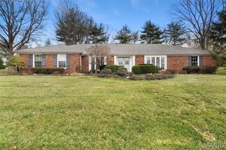 42 Forest Club Dr, Chesterfield, MO 63005