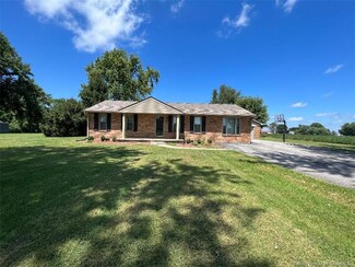 3107 N Jefferson Lake Rd, Madison, IN 47250