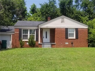 1445 NE Euclid St, Oklahoma City, OK 73117