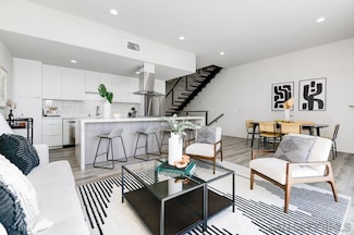 3737 31st St, San Diego, CA 92104