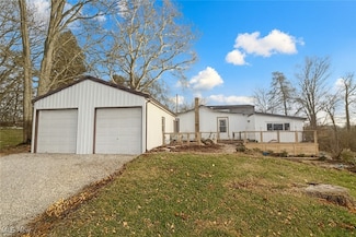 2291 Lake Galion Rd E, Galion, OH 44833
