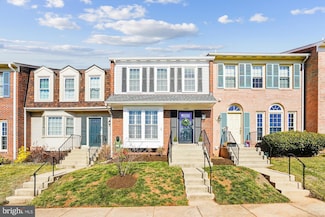 13218 Grand Junction Dr, Fairfax, VA 22033