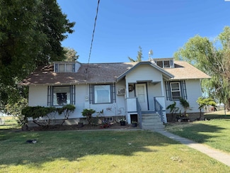 15440 W Johnson Rd, Prosser, WA 99350