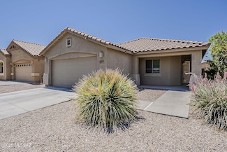 6646 E Splendid Ln, Tucson, AZ 85756