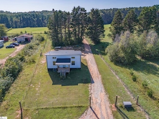 207 Lister Rd, Landrum, SC 29356