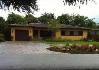11709 NE 8th Ave, Biscayne Park, FL 33161