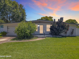 2051 Green St, South Daytona, FL 32119