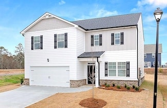 267 Great Salt Ln, Hoschton, GA 30548
