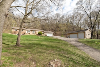 W6567 Apache Ct, Onalaska, WI 54650