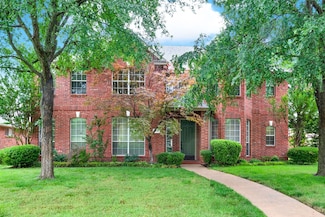 4512 Greenfield Dr, Richardson, TX 75082
