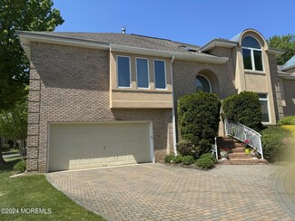 109 La Costa Ct, Holmdel, NJ 07733