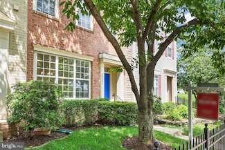 20323 Charter Oak Dr, Ashburn, VA 20147