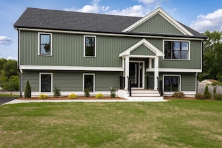 41 Kent St, Brockton, MA 02302