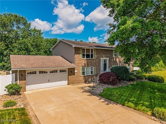 106 Briargate Dr, Marietta, OH 45750