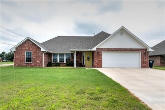 165 Sooner Dr, Stroud, OK 74079