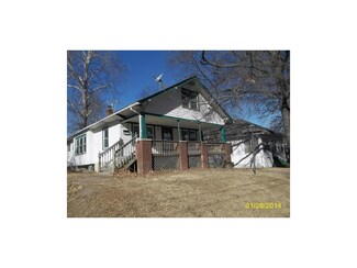 824 S Home Ave, Independence, MO 64053