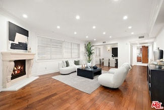 11749 Goshen Ave Unit 102, Los Angeles, CA 90049