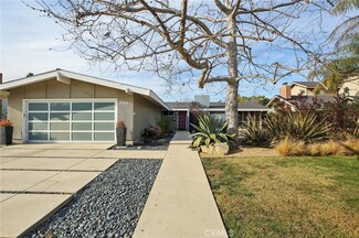 3061 Hillrose Dr, Los Alamitos, CA 90720