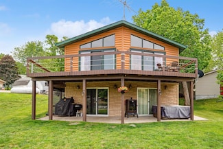 20420 254th St, Delhi, IA 52223