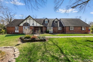 167 Red Fox Ln, Cape Girardeau, MO 63701